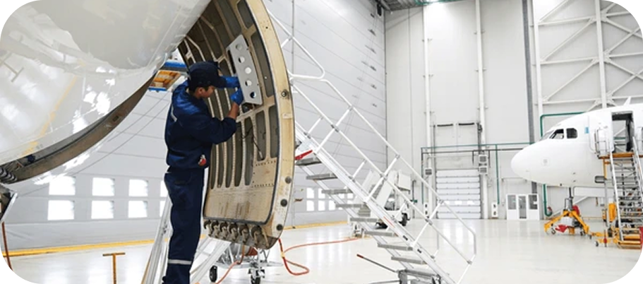 Aircraft hangar / maintenance